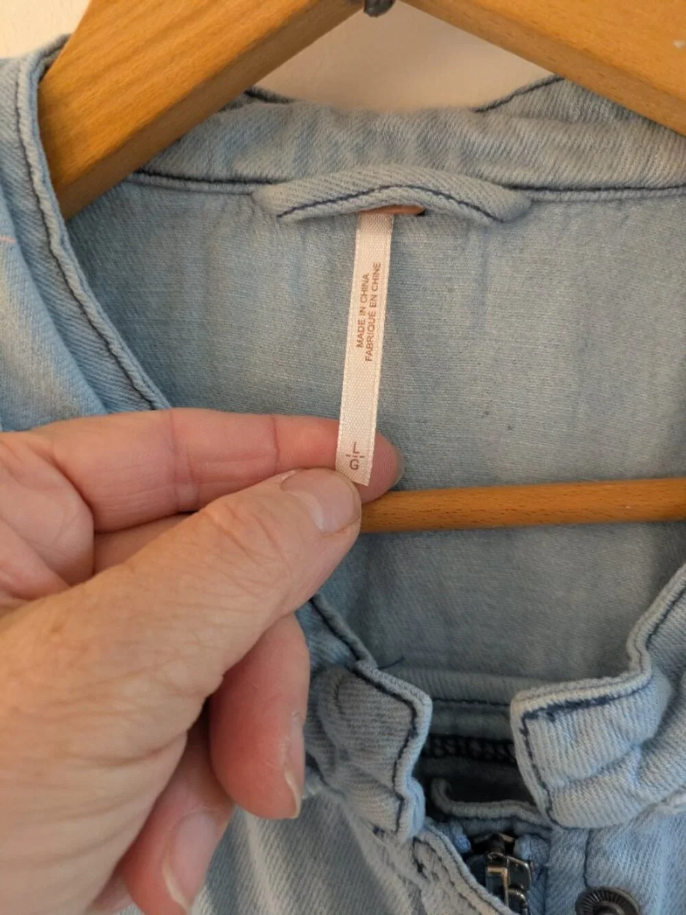 Free People Raw Edge Hooded Denim Swing Jacket-Light Wash Size L.